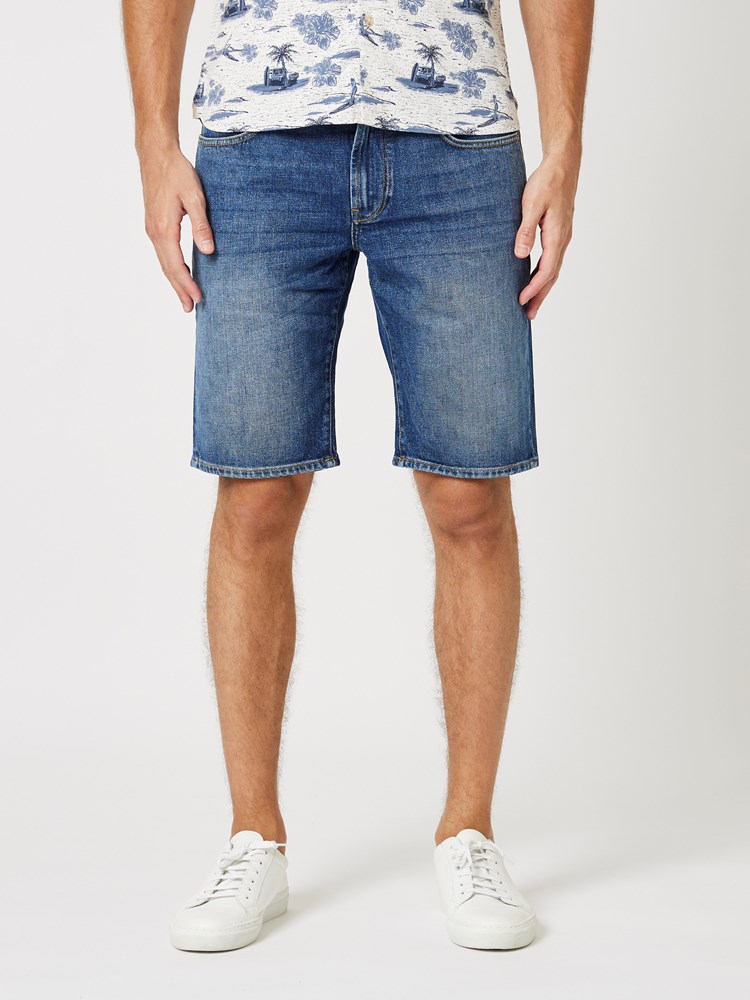 Regular denim shorts 7502978_D06-HENRYCHOICE-H23-Modell-Front_chn=boys_7850_Regular denim shorts D06.jpg_Front||Front