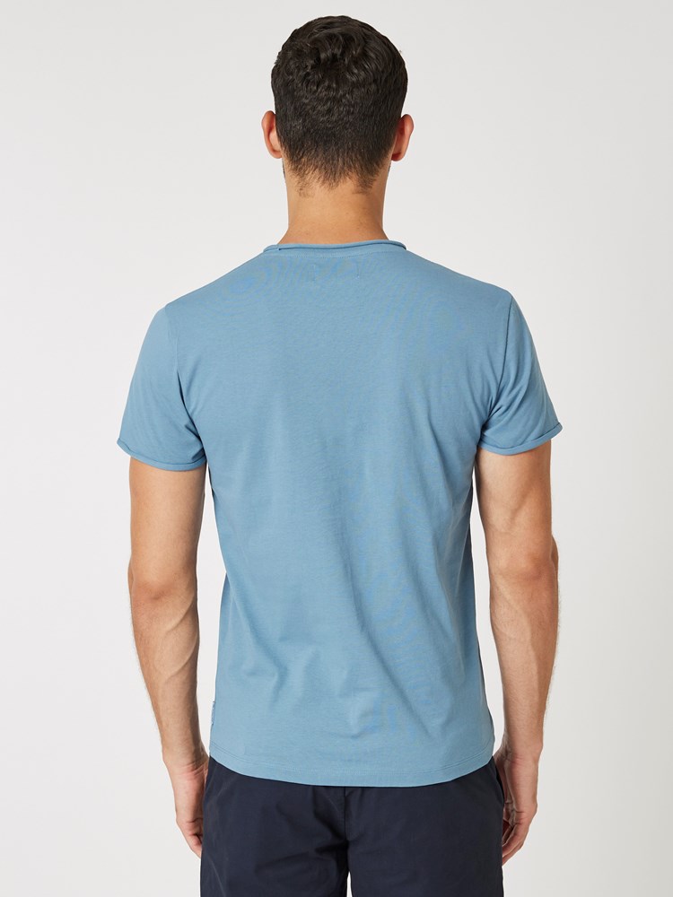 Alfredo t-skjorte 7503173_EEW-MRCAPUCHIN-H23-Modell-Front_chn=boys_3488_Alfredo t-skjorte EEW.jpg_Front||Front