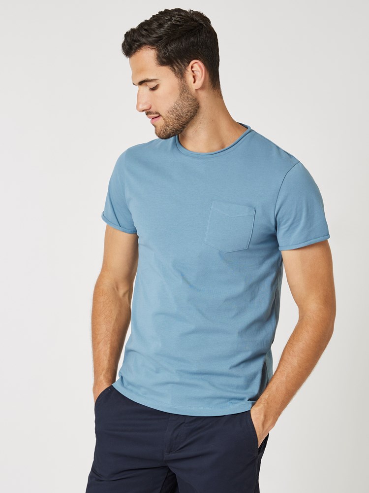 Alfredo t-skjorte 7503173_EEW-MRCAPUCHIN-H23-Modell-Front_chn=boys_8680_Alfredo t-skjorte EEW.jpg_Front||Front