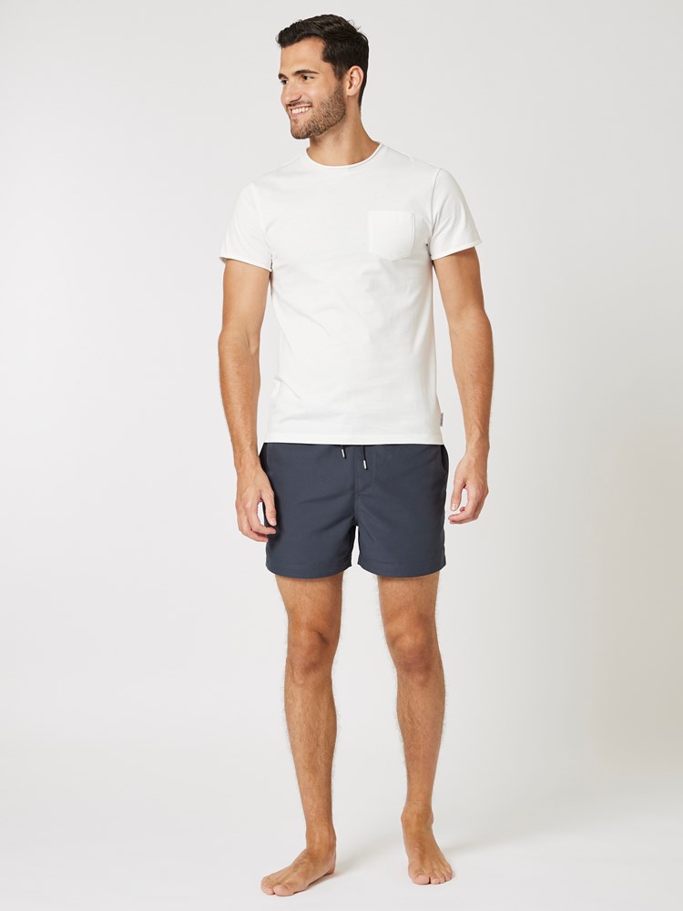 Alfredo t-skjorte 7503173_O77-MRCAPUCHIN-H23-Modell-Front_chn=boys_1855_Alfredo t-skjorte O77.jpg_Front||Front
