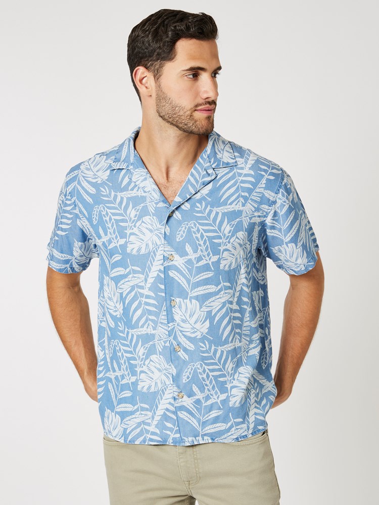 Beach printed shirt 7503459_E8S-HENRYCHOICE-H23-Modell-Front_chn=boys_8863_Beach printed shirt E8S.jpg_Front||Front