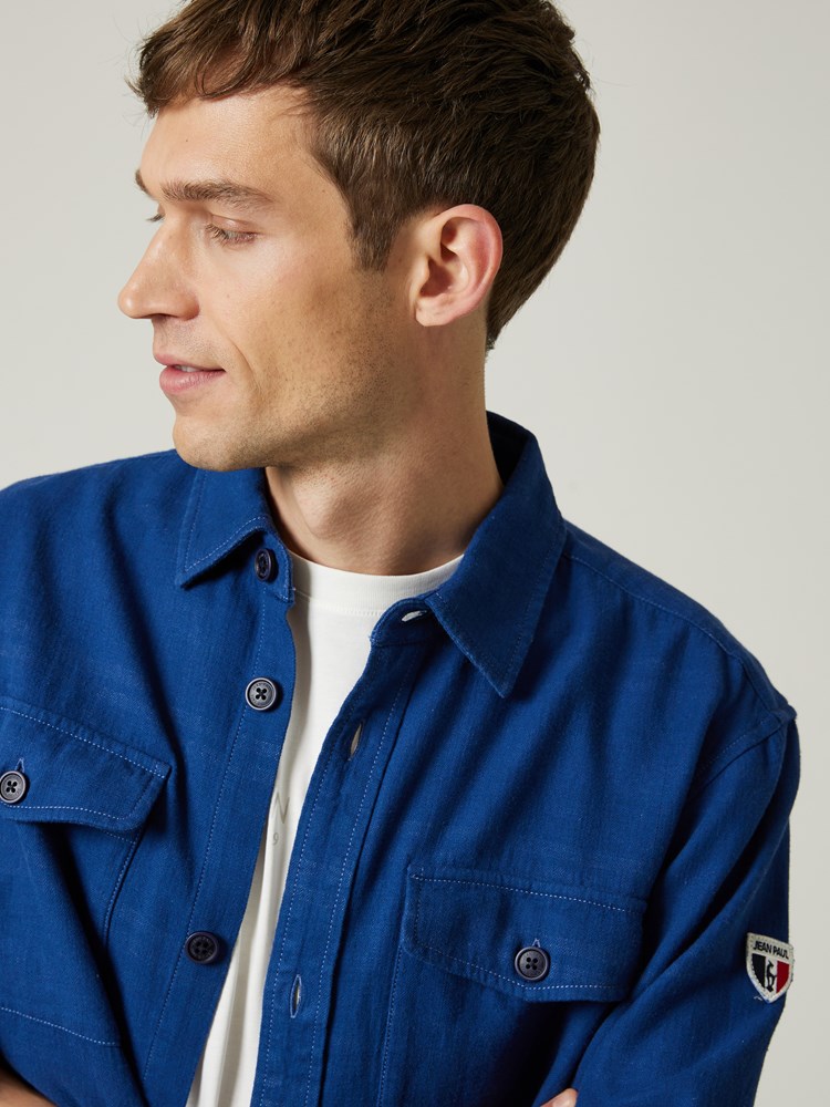 Francesco skjortejakke 7503623_I3O-JEANPAUL-S23-Modell-Front_7600_EGU_Francesco skjortejakke EGU.jpg_