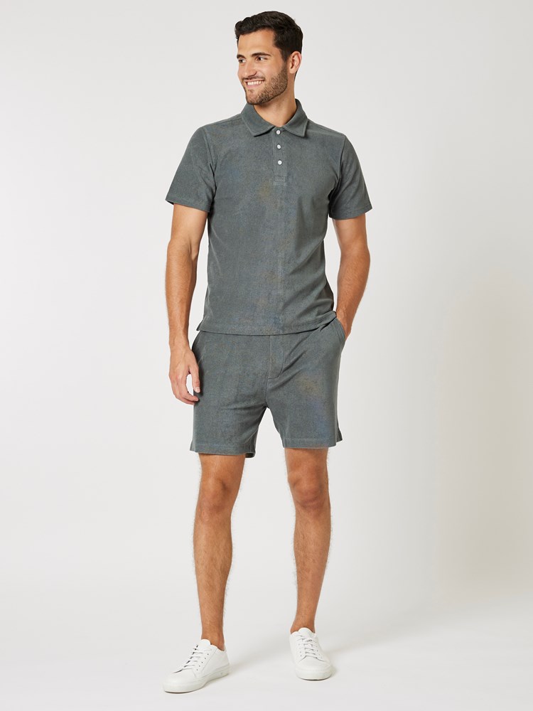 Nalu shorts 7503991_GPN-MRCAPUCHIN-H23-Modell-Front_chn=boys_5881_Nalu shorts GPN.jpg_Front||Front