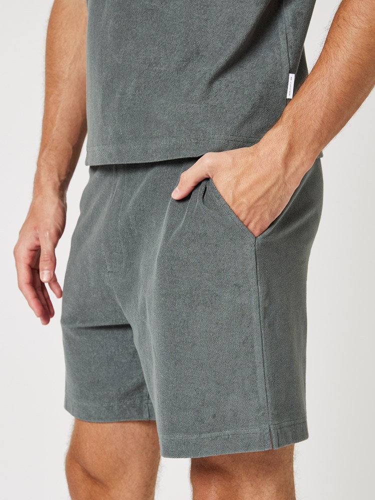 Nalu shorts 7503991_GPN-MRCAPUCHIN-H23-Modell-Front_chn=boys_8621_Nalu shorts GPN.jpg_Front||Front
