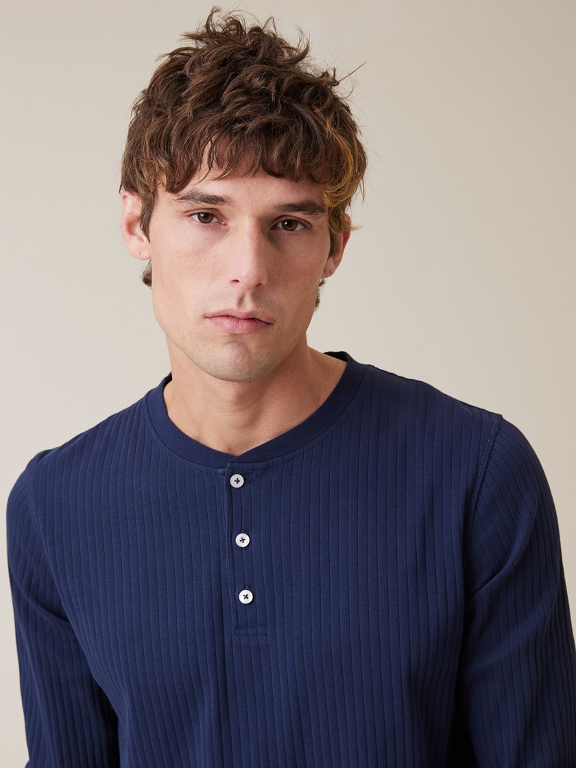 7513275 IEH 7504205_EM1-HENRYCHOICE-NOS-details_chn=boys_6949_IEH_Chris grandad IEH.jpg_