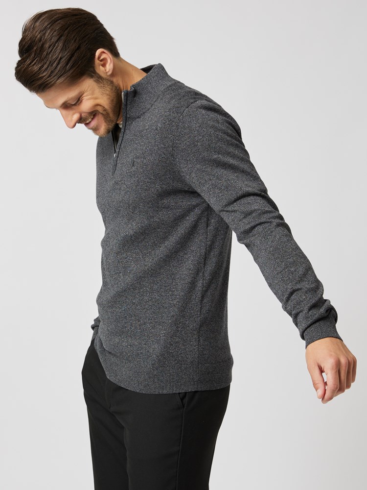 Dammers zip neck genser 7504273_IFS-MRCAPUCHIN-A23-Modell-Front_chn=boys_7336_Dammers zip neck genser IFS_7504273 IFS.jpg_Front||Front