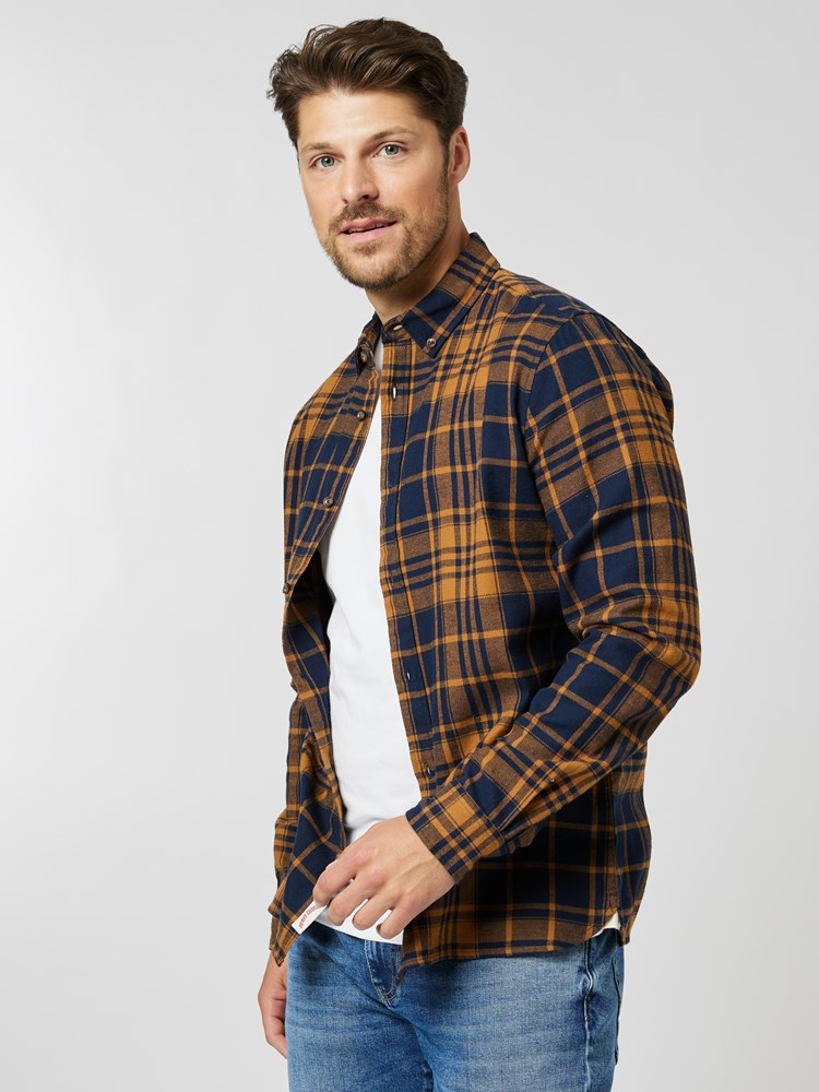 Check shirt 7504275_EM1-HENRYCHOICE-A23-Modell-Front_chn=boys_8547_Check shirt EM1.jpg_
