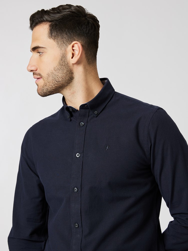 Brushed oxford skjorte 7504547_C27-MRCAPUCHIN-A23-details_chn=boys_4695_Brushed oxford skjorte C27.jpg_
