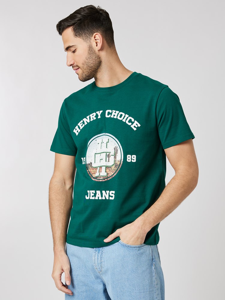 Boxy t-shirt 7504594_GUL-HENRYCHOICE-A23-Modell-Front_chn=boys_9249_Boxy t-shirt GUL.jpg_Front||Front