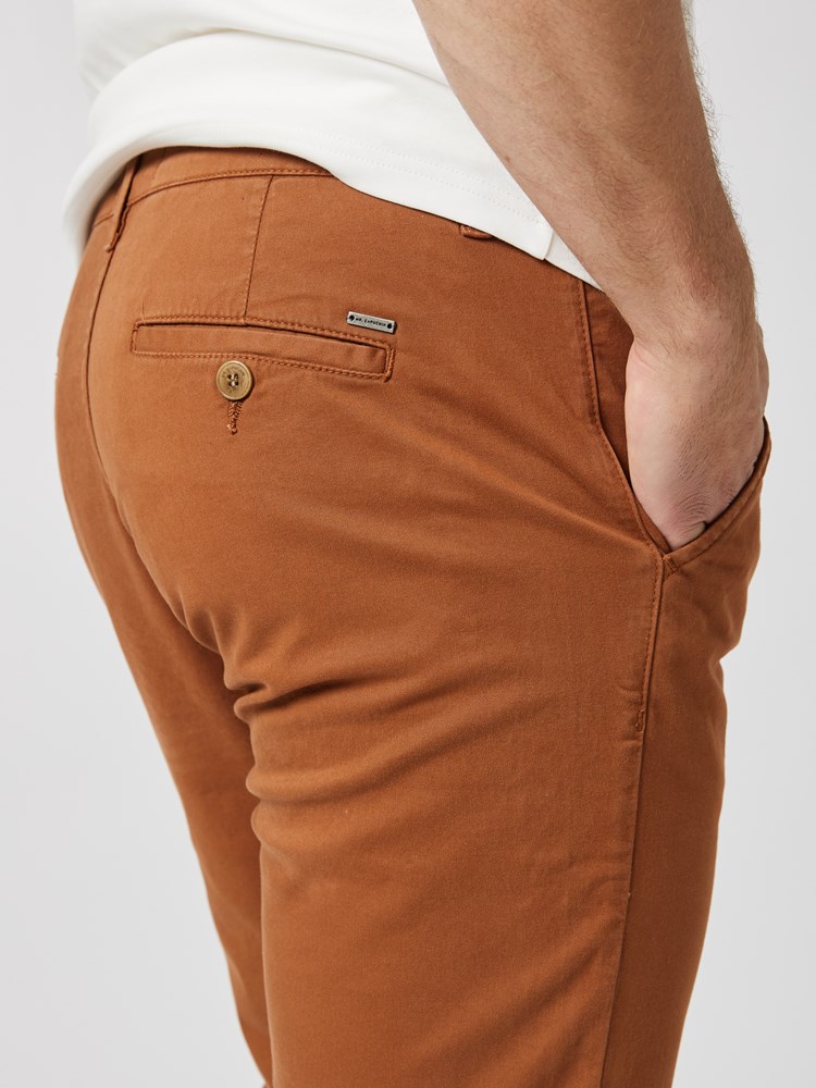 Regular chino str. twill 7505059_AJC-MRCAPUCHIN-A23-details_chn=boys_7327_Regular chino str. twill AJC.jpg_