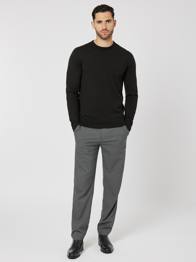Merino strikkegenser 7505241_ID2-MRCAPUCHIN-W23-Modell-Front_chn=boys_5231_Merino strikkegenser ID2_7505241 ID2.jpg_Front||Front