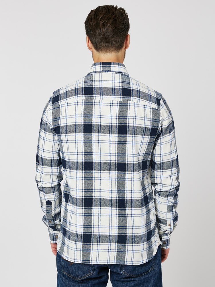 Finnley shirt 7505316_EM1-HENRYCHOICE-W23-Modell-Back_chn=boys_6849_Finnley shirt EM1.jpg_Back||Back