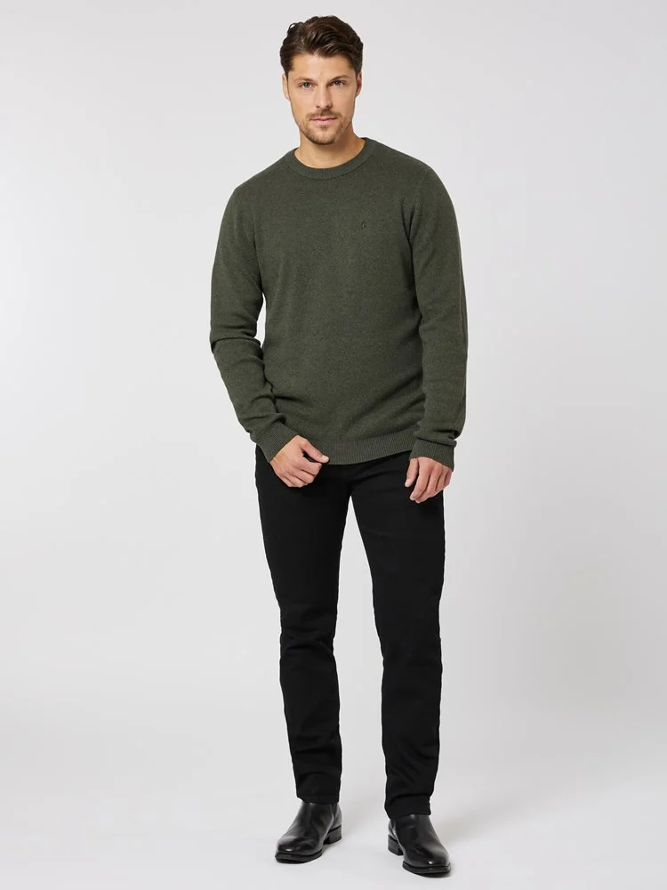 Baldur strikkegenser 7505446_r35-mrcapuchin-w23-modell-front_chnboys_6300_R44_Baldur strikkegenser R44.webp_Front||Front