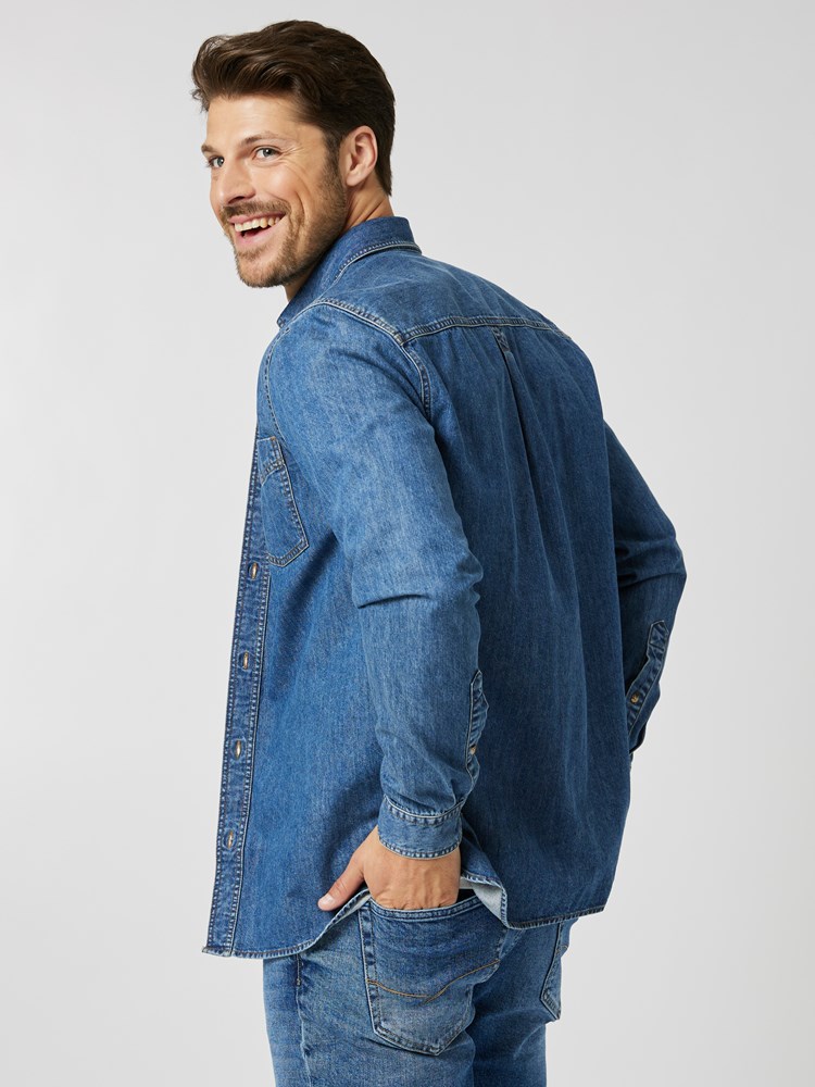Denim Shirt 7505516_EPC-HENRYCHOICE-A23-Modell-Back_chn=boys_827_Denim Shirt EPC_7505516 EPC.jpg_