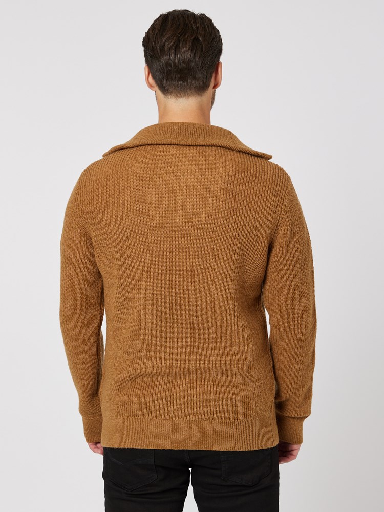 Rob Zipneck 7505638_AGA-HENRYCHOICE-W23-Modell-Back_chn=boys_4633_Rob Zipneck AGA.jpg_Back||Back