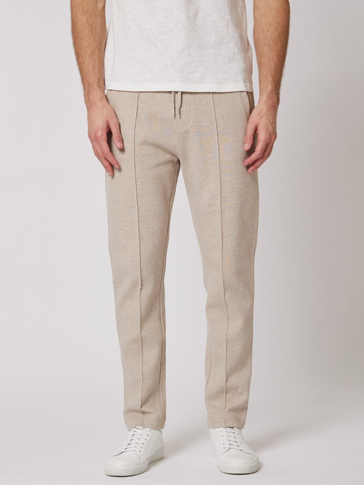 Mikael joggebukse 7506181_R74-MRCAPUCHIN-S24-Modell-Front_chn=boys_6043_Mikael joggebukse R74.jpg_Front||Front