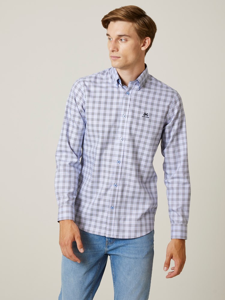 Daniel skjorte - Regular fit 7506304_E9O-JEANPAUL-S24-Modell-Front_3123_Daniel skjorte - Regular fit E9O 7506304.jpg_Front||Front