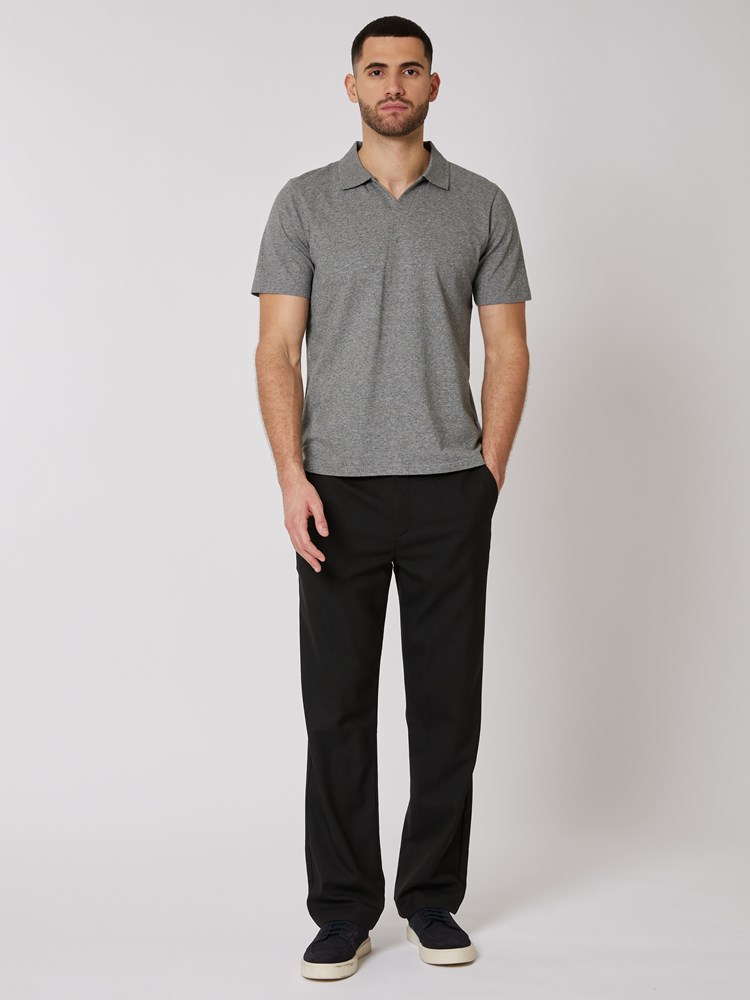 Lawrence polo t-skjorte 7506628_R72-MRCAPUCHIN-S24-Modell-Front_chn=boys_2374_Lawrence polo t-skjorte R72.jpg_Front||Front
