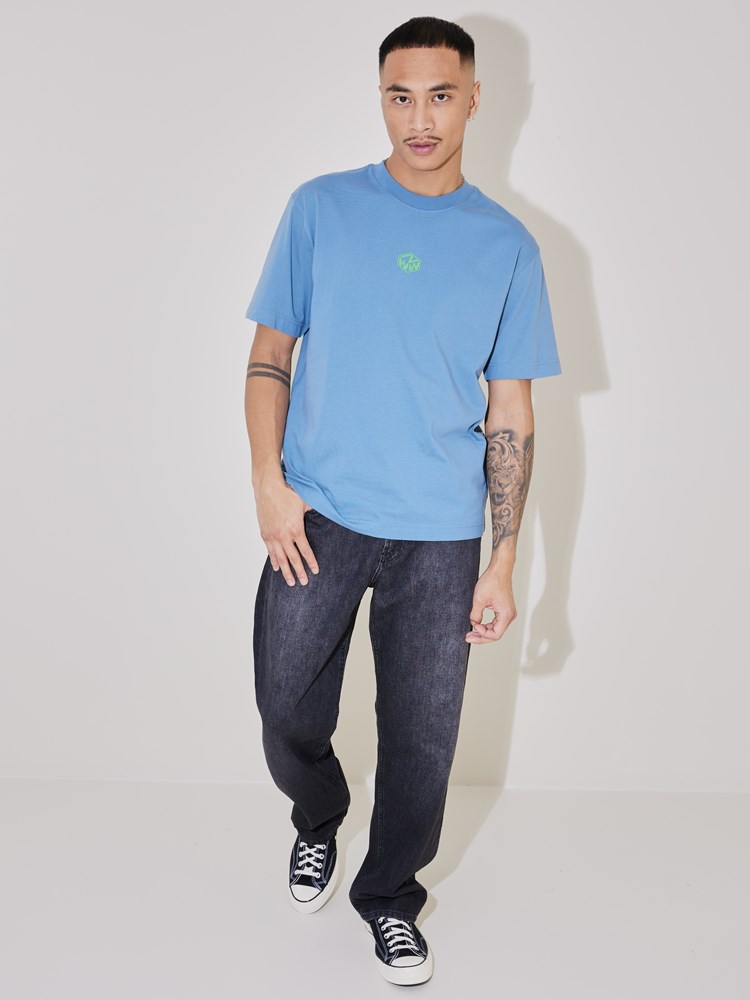 WNW t-skjorte 7506685_EEX-WOSNOTWOS-S24-Modell-Front_chn=boys_7089_WNW t-skjorte EEX.jpg_Front||Front