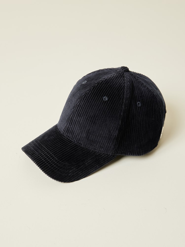 Alvin cap 7508699_EM6-JEANPAUL-A24-Front_1236_Alvin cap EM6 7508560.jpg_