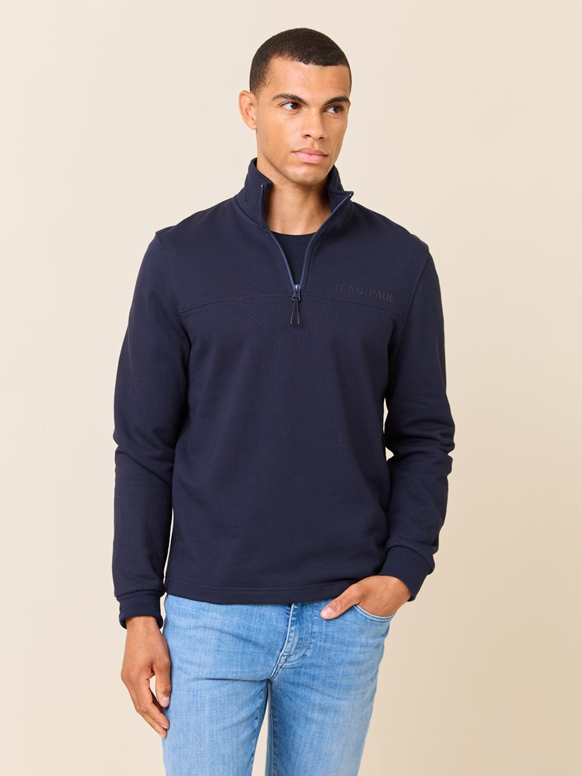 7510169 EM6 7510169_EM6-JEANPAUL-S25-Modell-Front_8781_Emile zipneck EM6 7510169.jpg_Front||Front