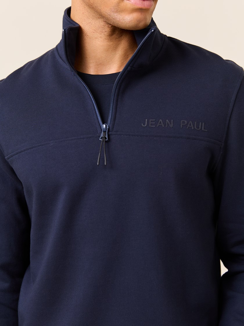 7510169 EM6 7510169_EM6-JEANPAUL-S25-Modell-Front_9680_Emile zipneck EM6 7510169.jpg_Front||Front