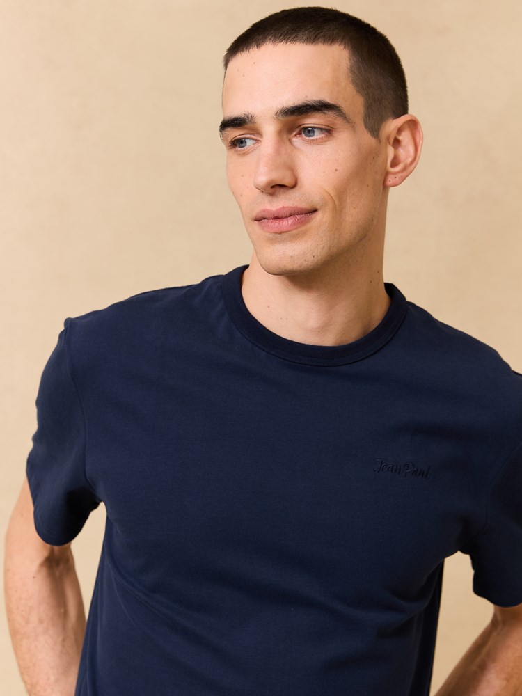 Marc t-skjorte 7510613_EM6-JEANPAUL-H25-Modell-Front_3644_Marc t-skjorte EM6.jpg_Front||Front
