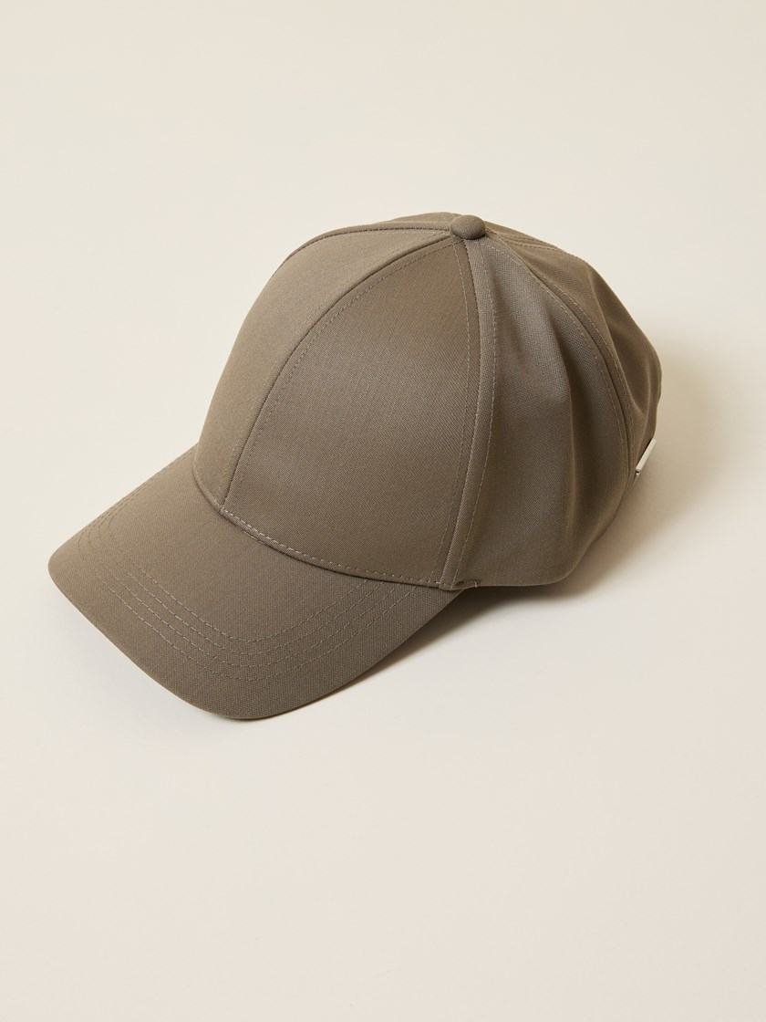 7510669 AFP 7510669_AFP-JEANPAUL-S25-Front_2714_Carlos ullcap_Carlos ullcap AFP_Carlos ullcap AFP 7510669.jpg_Front||Front