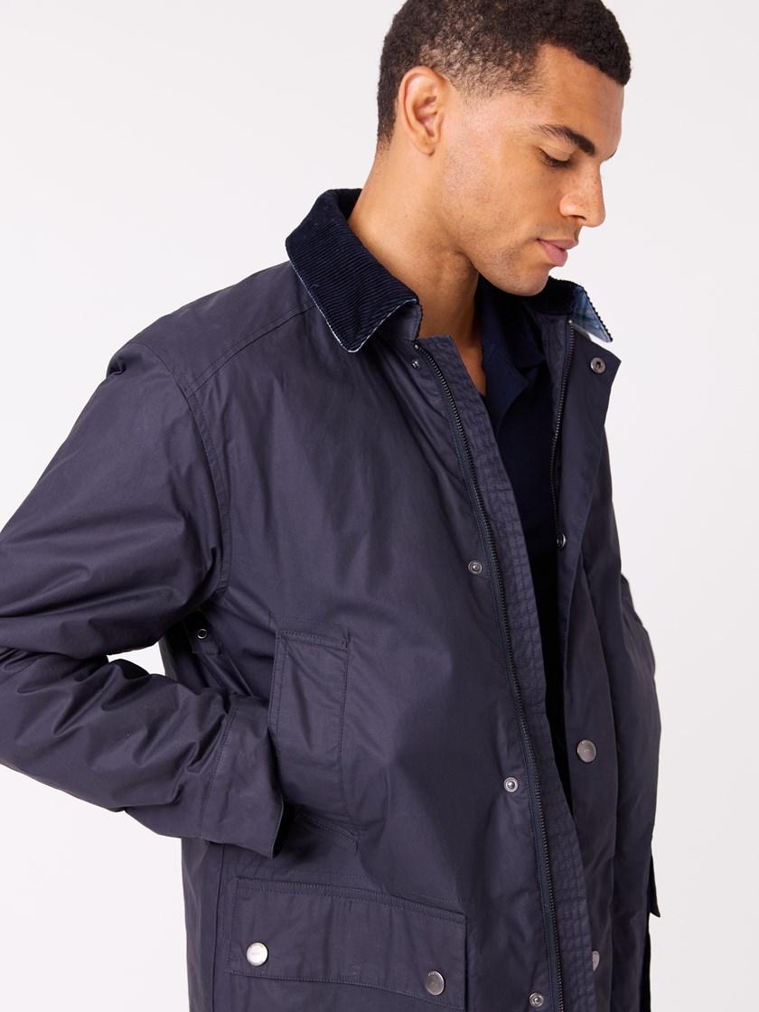 7512213 EM6 7512213_EM6-JEANPAUL-A25-Modell-Front_785_Aston jakke EM6.jpg_