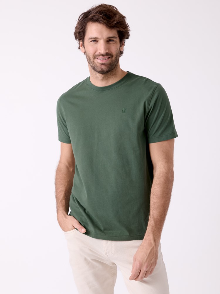 Peak t-shirt 7513838 GQB Pineneedle 12_Peak t-shirt GQB.jpg_