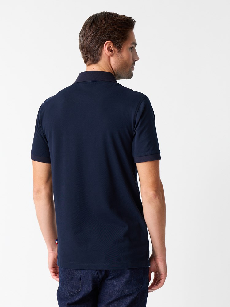 Mitch pique 7513904_EM6-JEANPAUL-S26-Modell-Front_6049_Mitch pique EM6_Mitch pique EM6 7513904.jpg_Front||Front