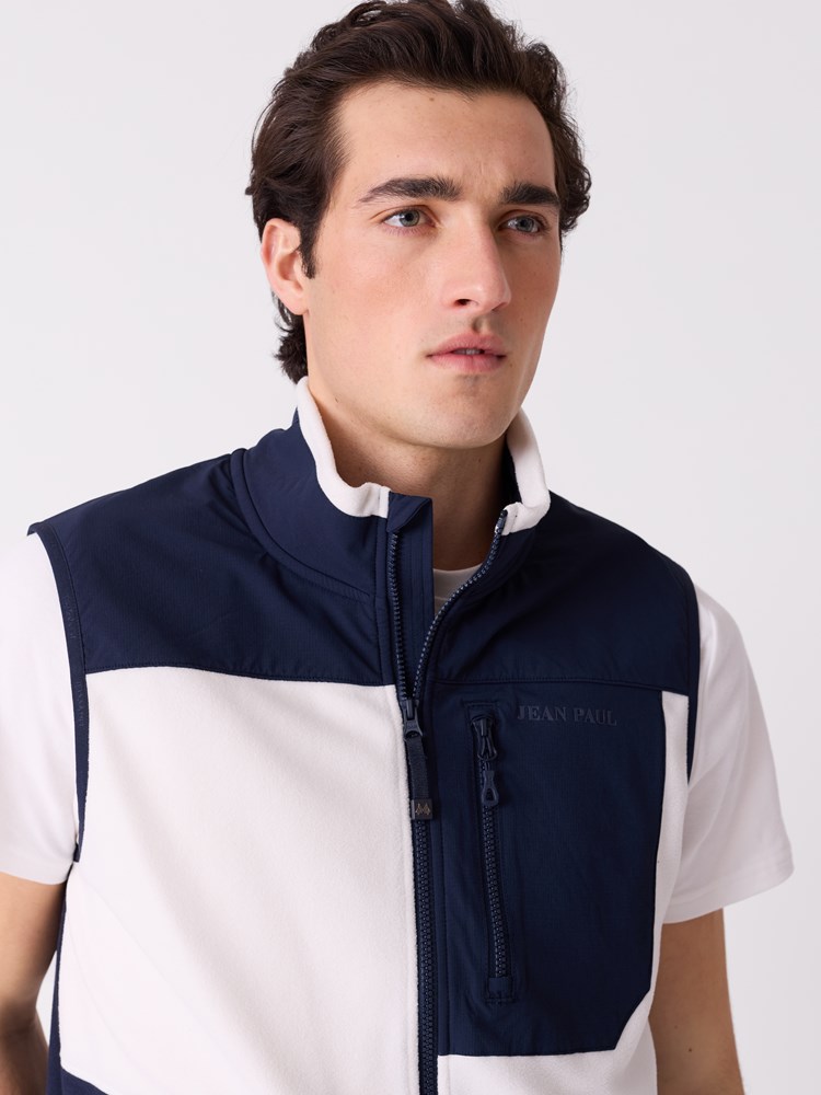 Charlie fleecevest 7514136_EM6-JEANPAUL-S26-Modell-Front_4687_Charlie fleecevest EM6.jpg_Front||Front