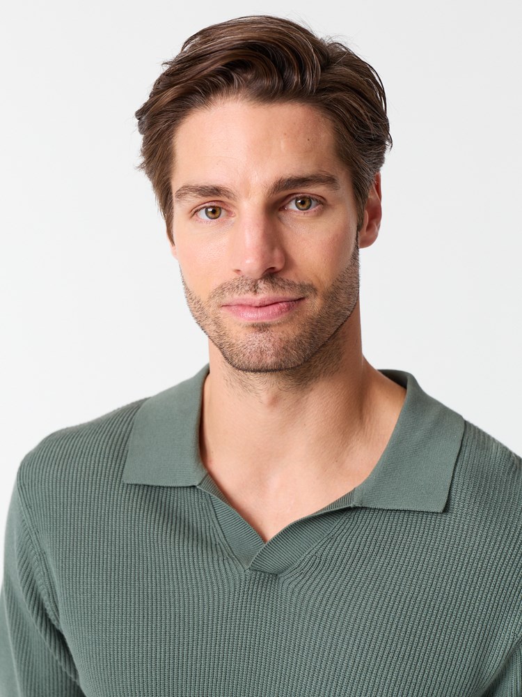 Patrick polo genser 7514275_I6U-JEANPAUL-S26-Modell-Front_7529_Patrick polo genser I6U.jpg_Front||Front