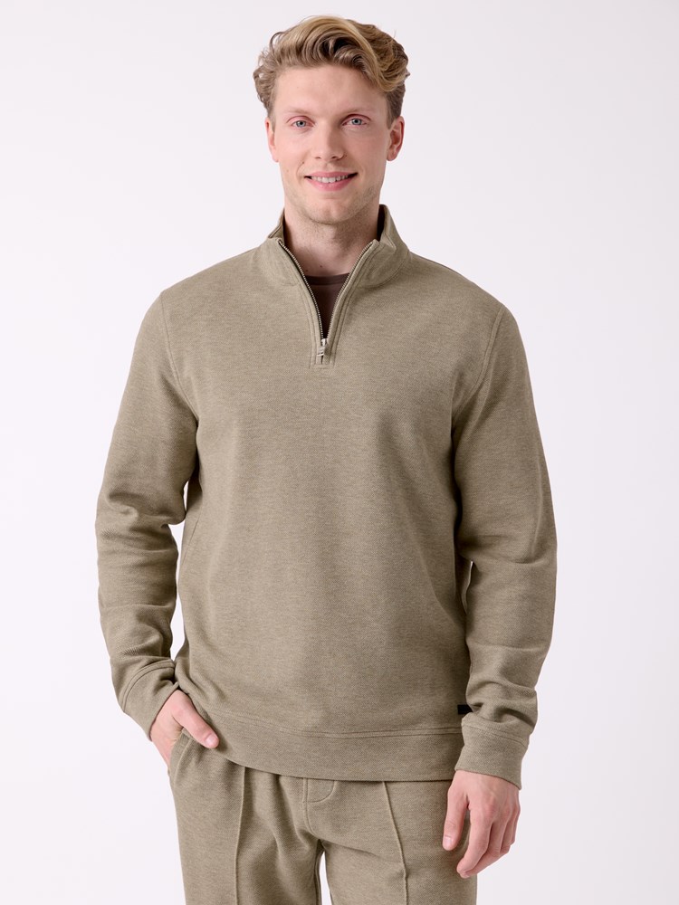 Jonathan zip genser 7514512 T29 overland trek melange 14_Jonathan zip genser T29.jpg_
