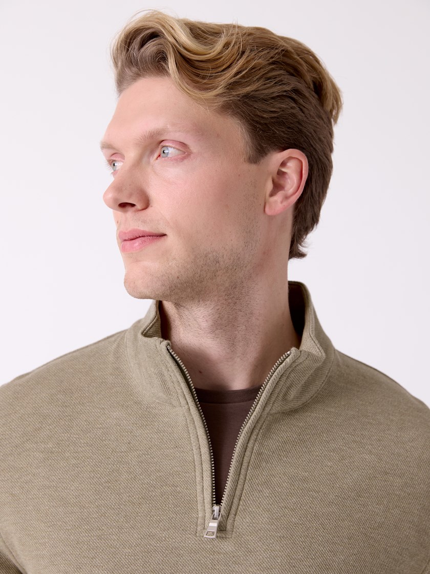 7514512 T29 7514512 T29 overland trek melange 39_Jonathan zip genser T29.jpg_