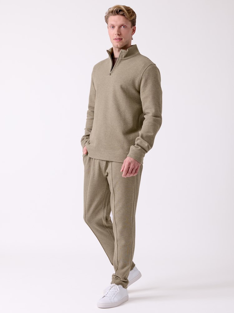 Jonathan zip genser 7514512 T29 overland trek melange 6_Jonathan zip genser T29.jpg_