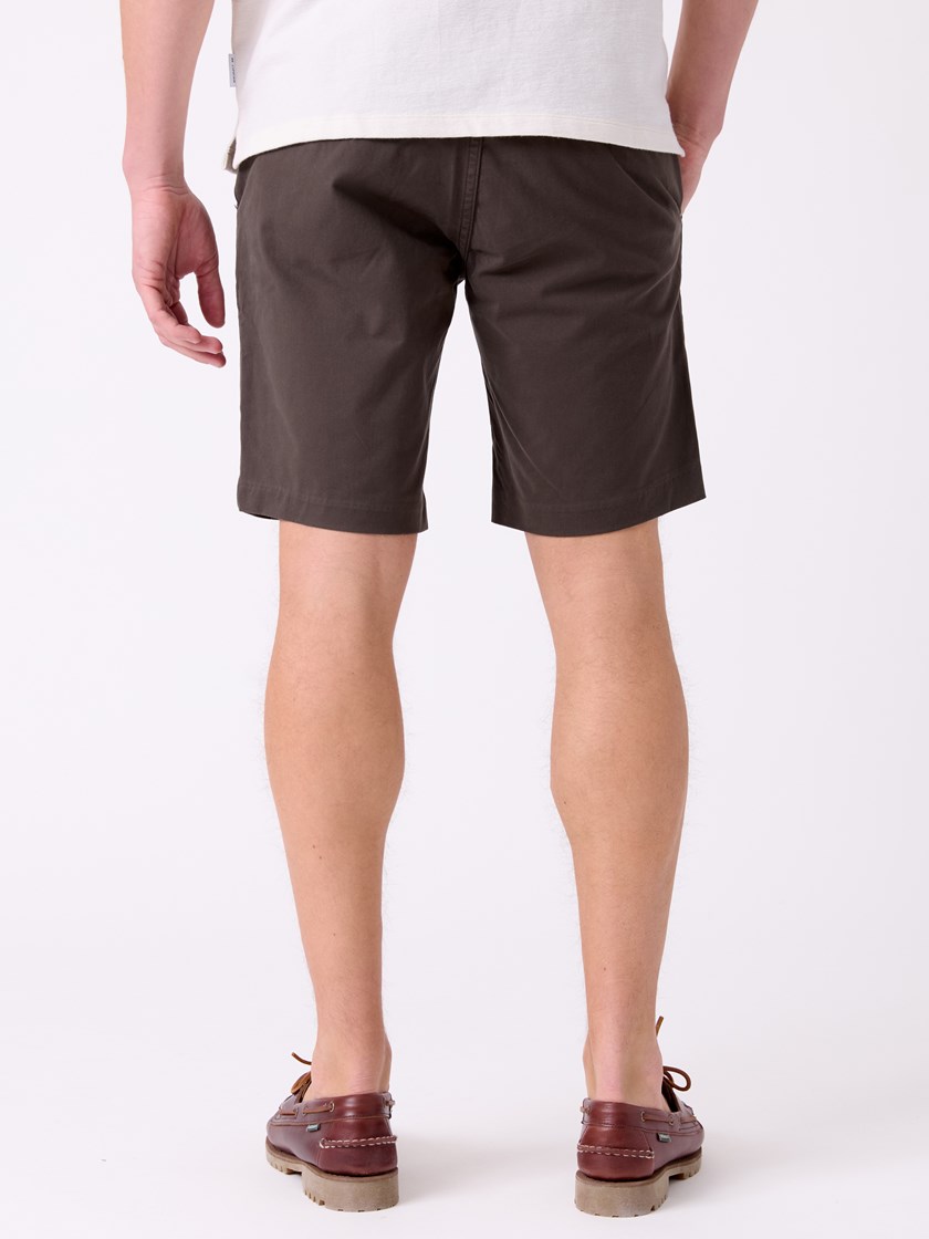 7514819 I7T 7514819_I7T-MRCAPUCHIN-H26-Modell-Front_chn=decades_5855_Regular twill chinoshorts I7T.jpg_Front||Front