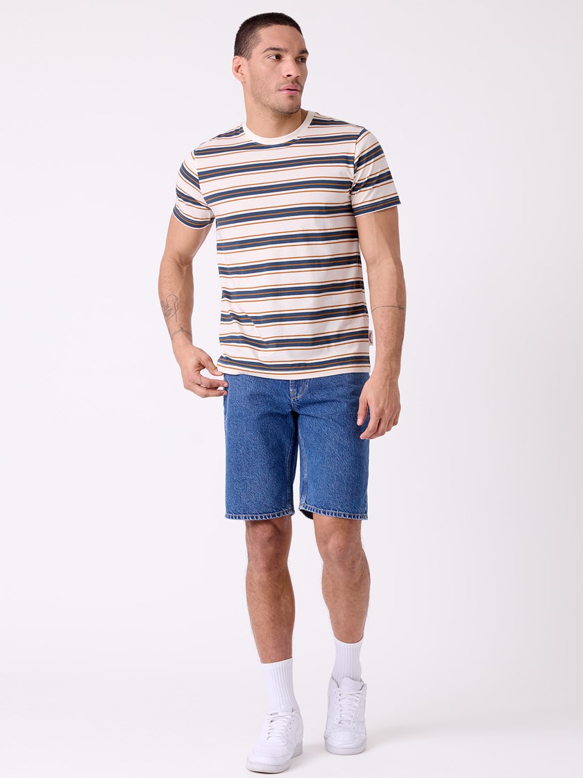 7514845 O63 7514845_O63-HENRYCHOICE-H26-Modell-Front_chn=decades_1684_Streak t-shirt O63.jpg_Front||Front