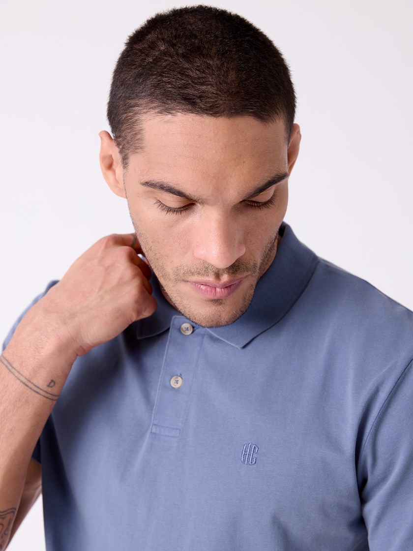 7514954 EPF 7514954_EPF-HENRYCHOICE-H26-Modell-Front_chn=decades_8329_Faded poloshirt EPF.jpg_Front||Front