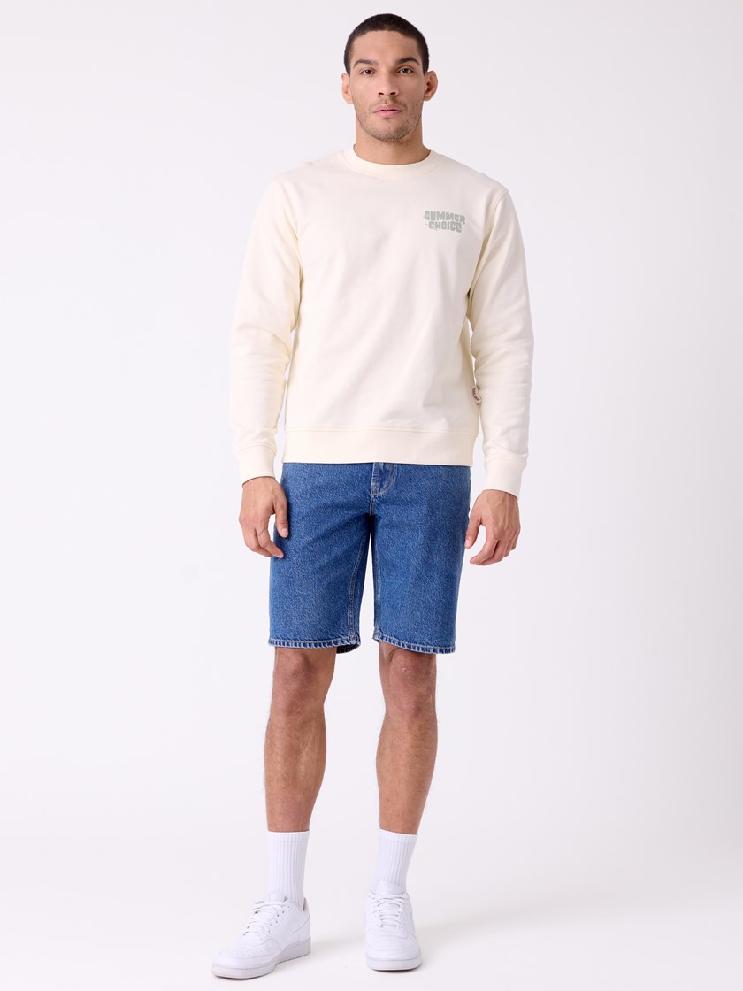 7514967 DAC 7514967_DAC-HENRYCHOICE-H26-Modell-Front_chn=decades_8878_Loose deep softbermuda DAC.jpg_Front||Front