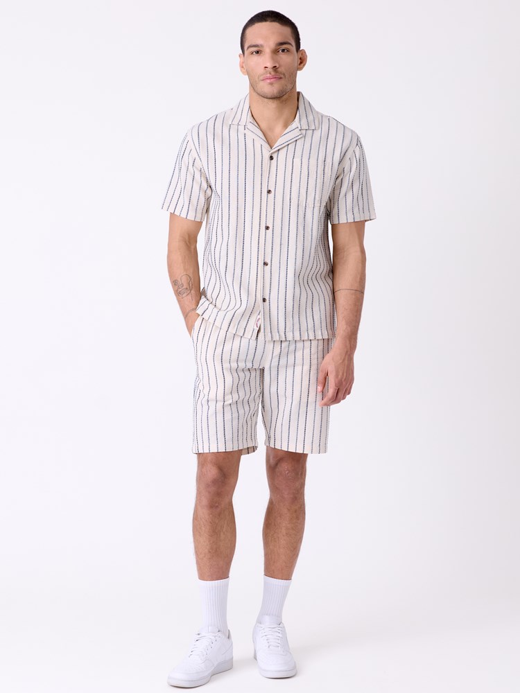 Relax Shirt 7514978_O63-HENRYCHOICE-H26-Modell-Front_chn=decades_266_Relax Shirt O63.jpg_Front||Front