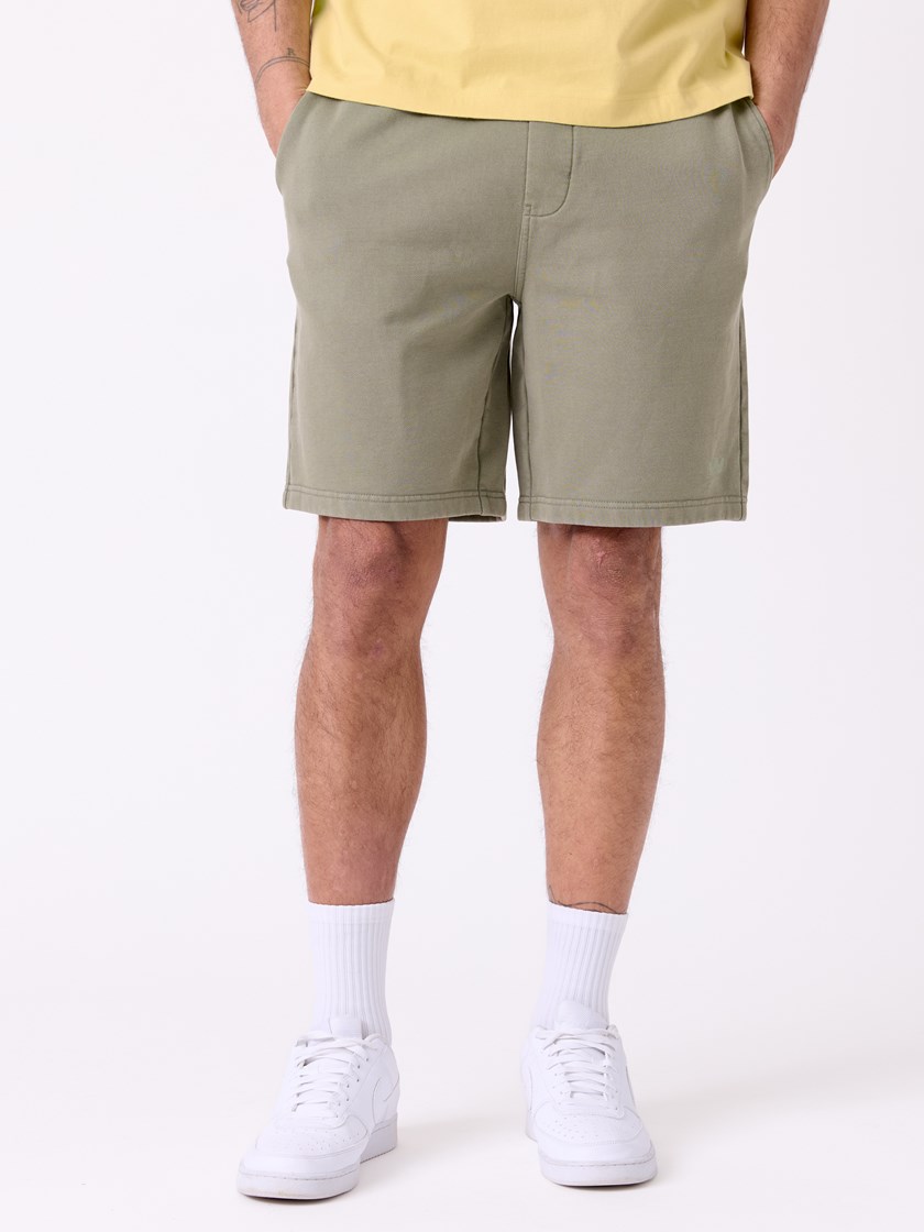 7515017 GTE 7515017_GTE-WOSNOTWOS-H26-Modell-Front_chn=decades_8143_Wayne shorts GTE.jpg_Front||Front