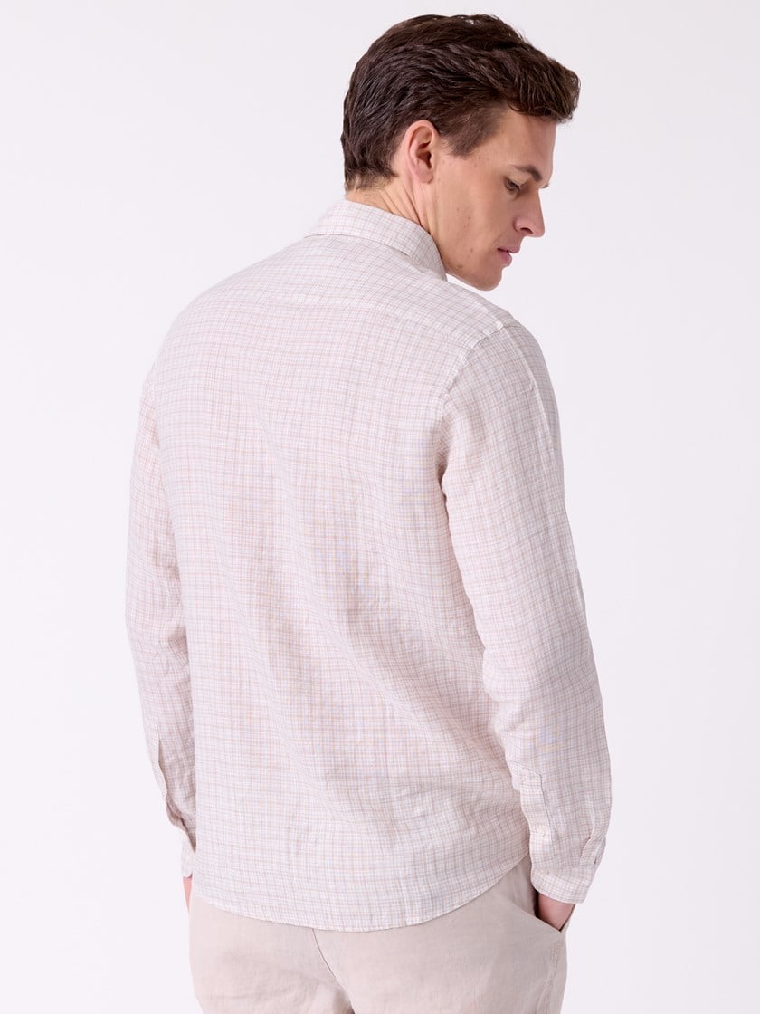 7515141 I4I 7515141_I4I-MRCAPUCHIN-H26-Modell-Front_chn=decades_7495_Akau rutete linskjorte I4I.jpg_Front||Front