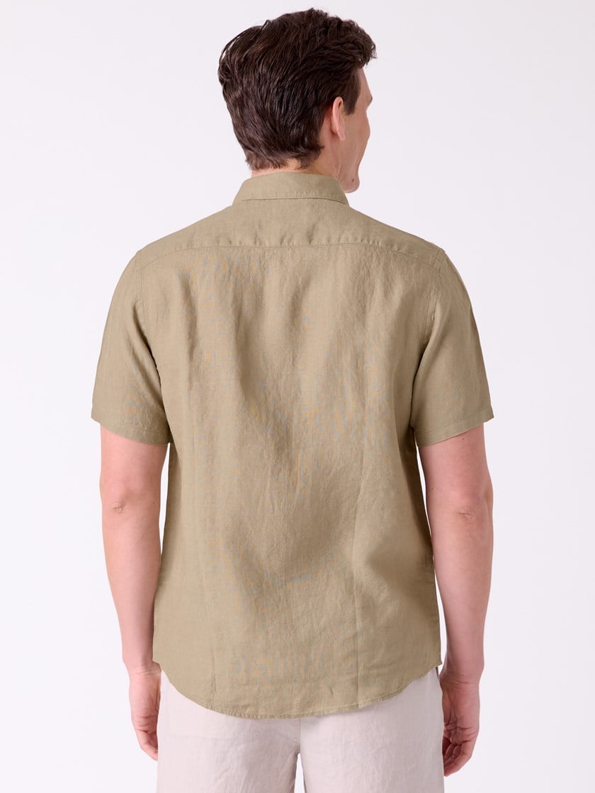 7515150 T09 7515150_T09-MRCAPUCHIN-H26-Modell-Front_chn=decades_1580_Callum linskjorte T09.jpg_Front||Front