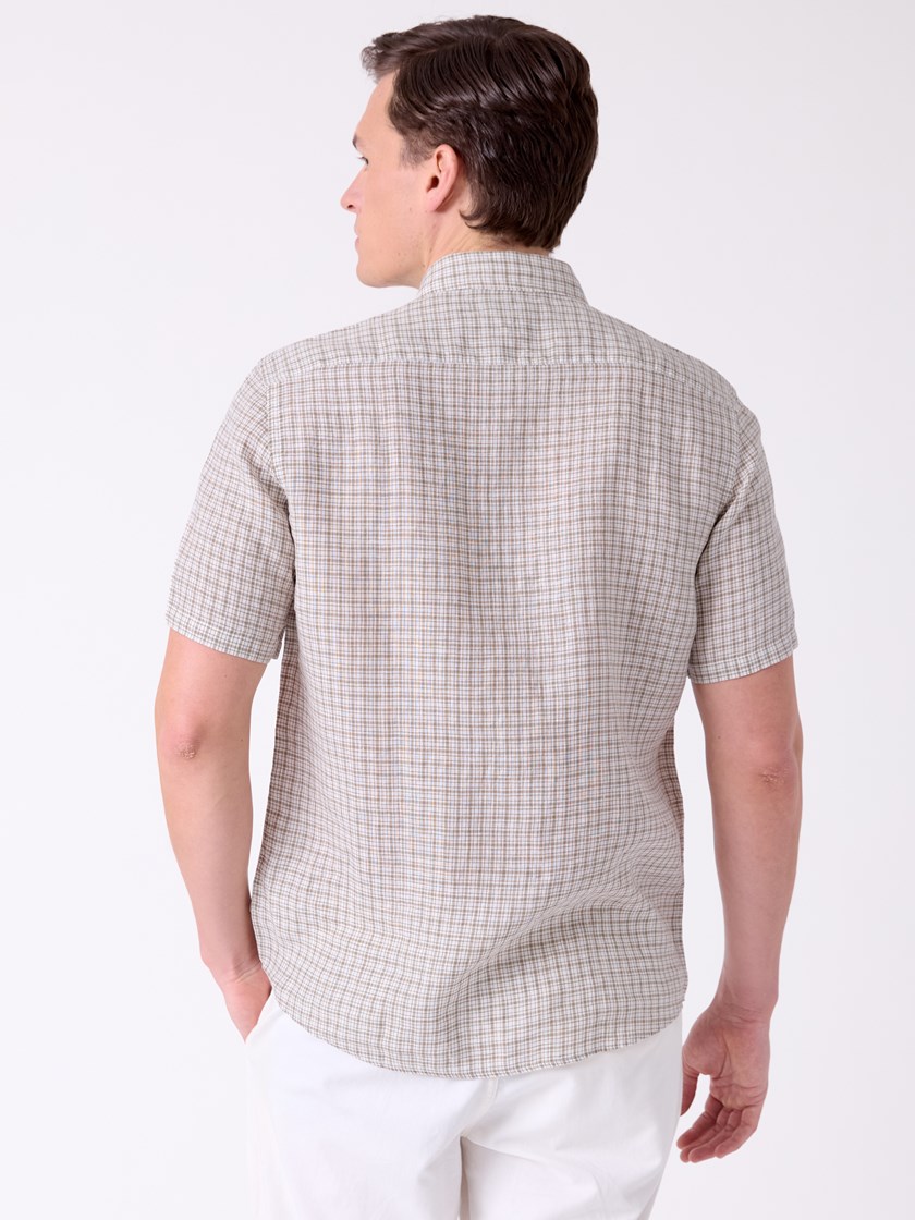 7515151 T09 7515151_T09-MRCAPUCHIN-H26-Modell-Front_chn=decades_5803_Callum rutete linskjorte T09.jpg_Front||Front