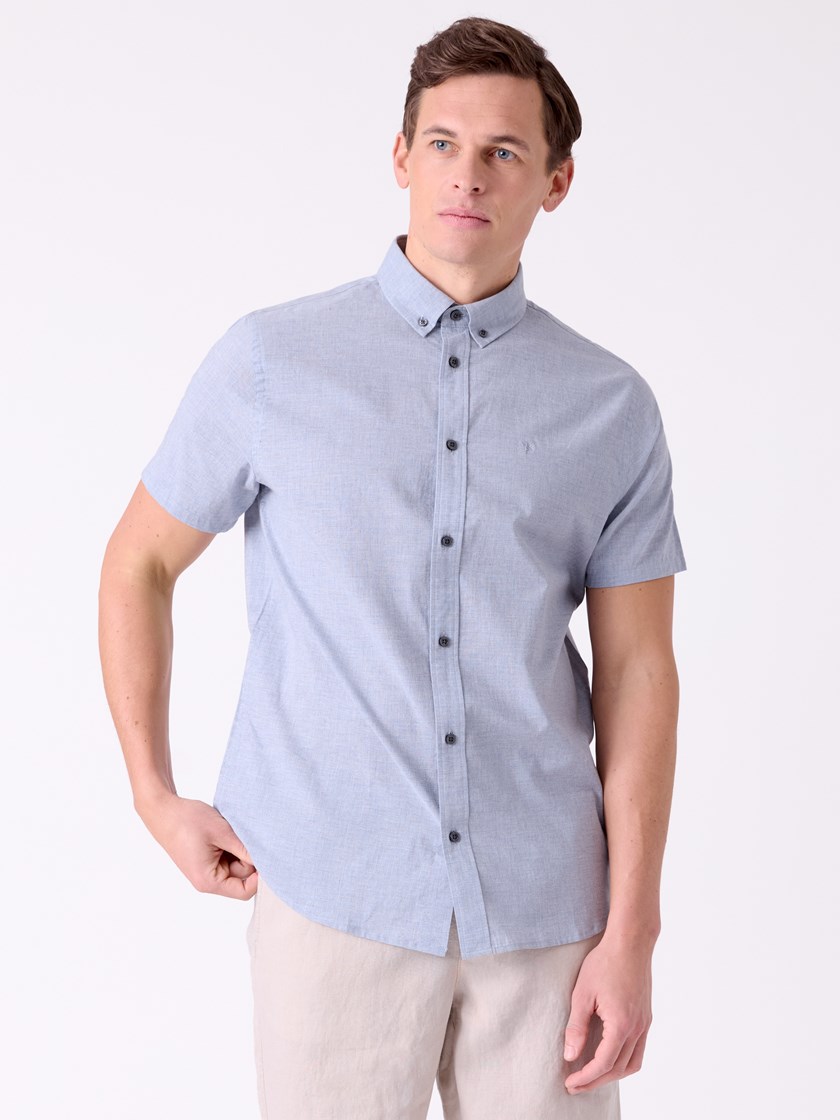 7515161 S64 7515161_S64-MRCAPUCHIN-H26-Modell-Front_chn=decades_6302_Calor kortermet skjorte S64.jpg_Front||Front