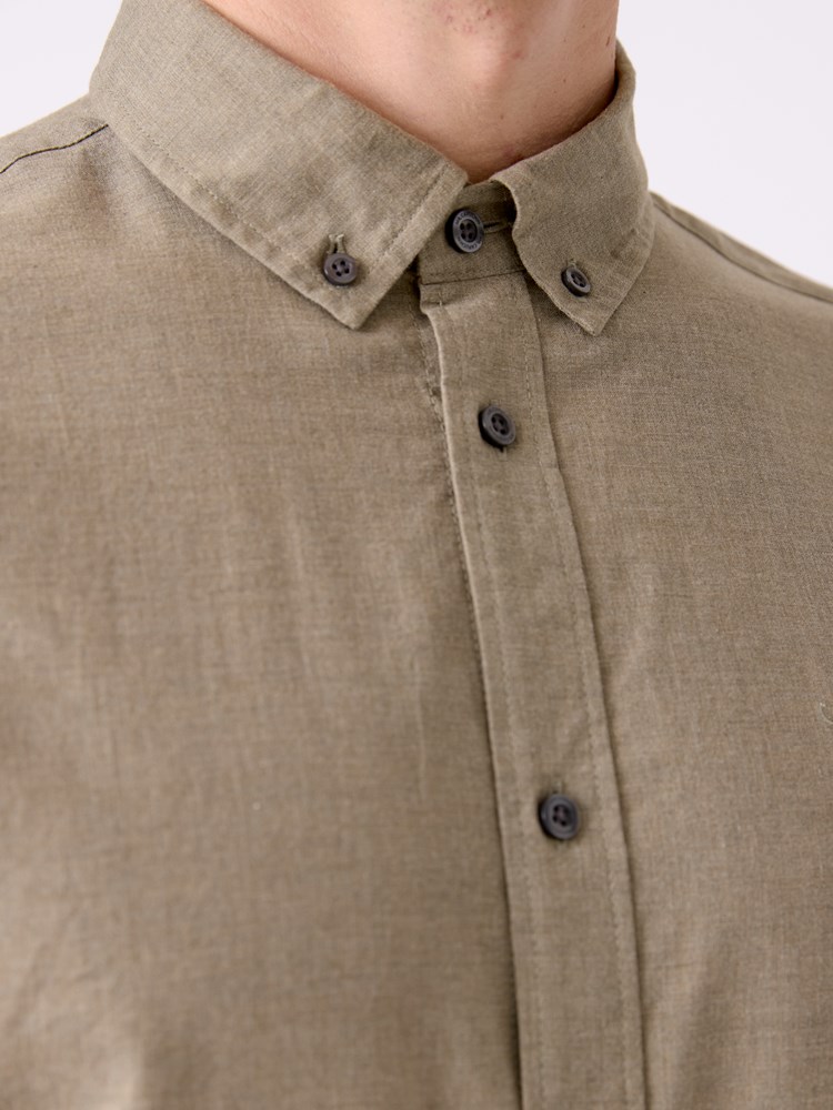 Calor kortermet skjorte 7515161_T29-MRCAPUCHIN-H26-Modell-Front_chn=decades_2409_Calor kortermet skjorte T29.jpg_Front||Front