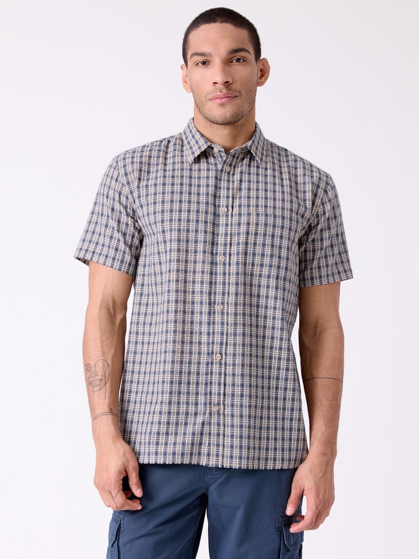 7515163 EHI 7515163_EHI-HENRYCHOICE-H26-Modell-Front_chn=decades_4416_Park Shirt EHI.jpg_Front||Front