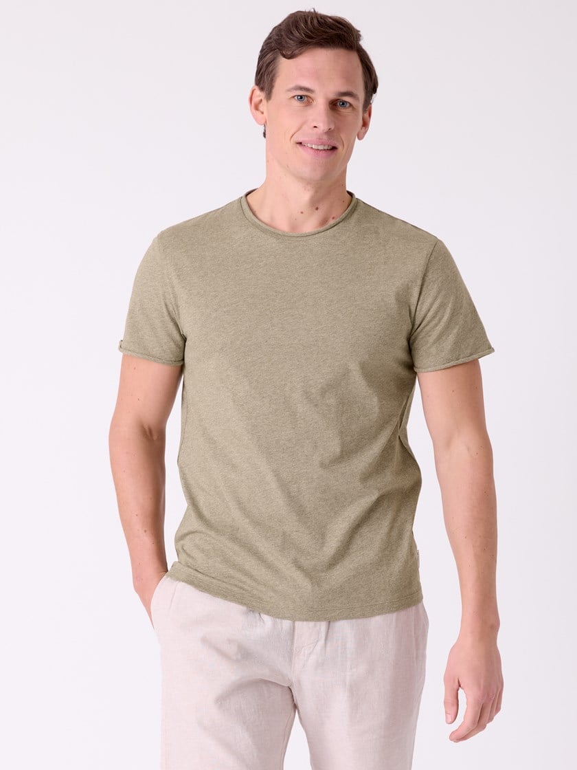 7515208 T29 7515208_T29-MRCAPUCHIN-H26-Modell-Front_chn=decades_5262.jpg_Front