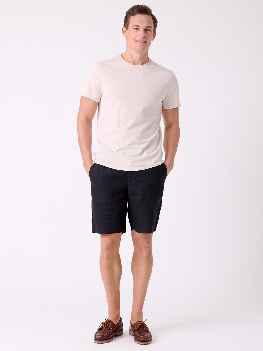 7515208 T36 7515208_T36-MRCAPUCHIN-H26-Modell-Front_chn=decades_872_Alfredo melert t-skjorte T36.jpg_Front